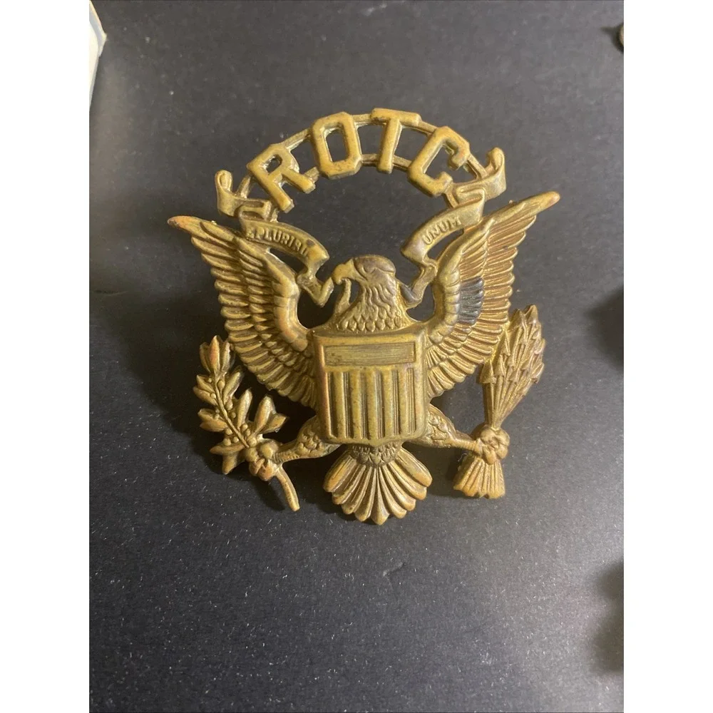 WWII US Army ROTC Service Visor Hat Badge Emblem C.L.I. Screw Back Original Rare